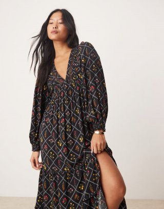 Miss Selfridge Petite trimmed maxi dress in multi print