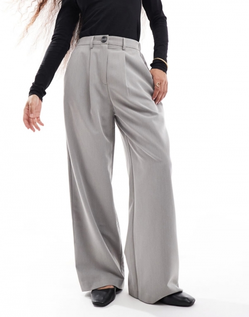 Miss Selfridge Petite tailored wide leg pants in gray