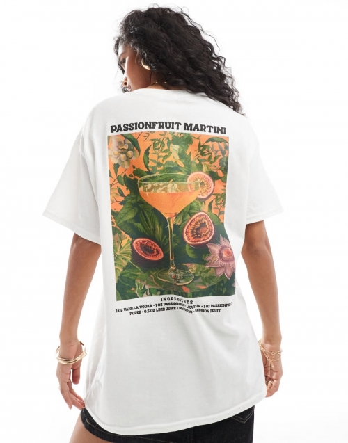 Miss Selfridge passionfruit martini oversized t-shirt in white